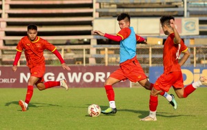 U23 Việt Nam nghiên cứu đối thủ Singapore