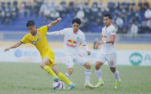 HLV Kiatisuk khỏi COVID-19, tức tốc về Gia Lai