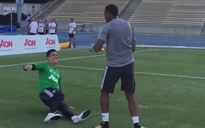 Đối mặt với nguy cơ bị Mourinho bỏ rơi, Anthony Martial đi luyện võ