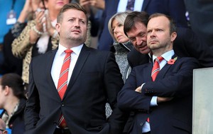 CẬP NHẬT tối 1/9: Nữ trưởng đoàn thưởng tiền tỷ cho U22 Thái Lan. Ed Woodward phải xin lỗi sao M.U