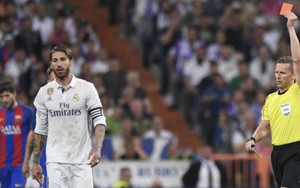 Real Madrid 0-3 Barcelona: Ra đòn với Suarez, Ramos may mắn thoát thẻ đỏ