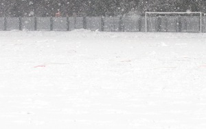 Video: Tuyết rơi dày đặc, trận chung kết U23 Việt Nam - U23 Uzbekistan sẽ bị hoãn?