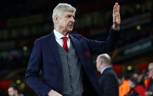 CẬP NHẬT tối 20/4: Wenger tuyên bố rời Arsenal. Messi khuyên Neymar sang M.U