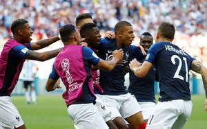 ‘Mbappe đá ở đâu thì hậu vệ Argentina cũng chỉ nhìn thấy... lưng cậu'