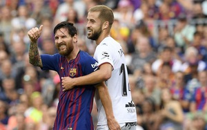 Barcelona 8-2 SD Huesca: Suarez và Messi lập cú đúp, Barca thắng vùi dập tân binh