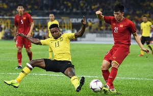 Sao nhập tịch Malaysia được khuyên nên đá trung phong trước Việt Nam