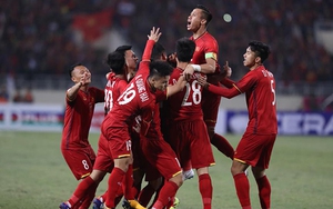 Thắng Malaysia và vô địch, CĐV vỡ òa, gọi Việt Nam là ‘Vua Đông Nam Á’