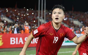 Sau 'Cầu thủ hay nhất giải', điều gì đang chờ đón Quang Hải trong tương lai?