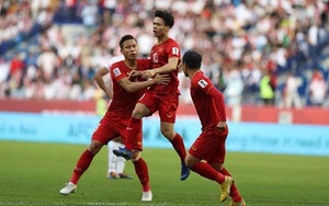 VIDEO: 'Phượng - Hoàng tung cánh' mang về bàn gỡ cho Việt Nam trước Jordan