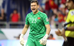 Xem lại hai pha cứu thua đỉnh cao của Văn Lâm trong trận đấu với Nhật Bản