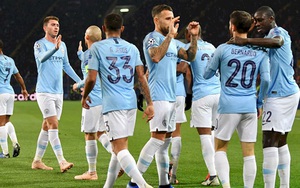 VIDEO Schalke 2-3 Man City: Thiếu người, Man City vẫn thắng ngoạn mục