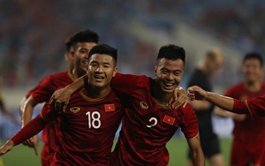 VIDEO: Đá bay những chỉ trích, Đức Chinh 'mở tài khoản' bàn thắng cho U23 Việt Nam