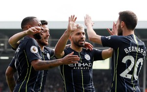 Fulham 0-2 Man City: Aguero lập công, Man City vươn lên dẫn đầu Premier League
