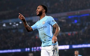 Raheem Sterling tăng tốc trong cuộc đua giành Cầu thủ xuất sắc nhất năm