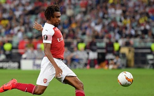 Chelsea 4-1 Arsenal: Iwobi gây sốt với siêu phẩm vuốt má từ ngoài vòng cấm vào lưới Kepa