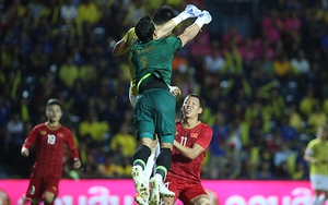 Việt Nam thắng Thái Lan, CĐV hả hê, đòi ăn... lẩu Thái