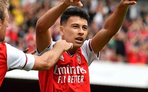 Gabriel Martinelli: Người hùng trẻ tuổi vừa đi vào lịch sử đang khiến CĐV Arsenal phát cuồng
