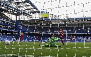 CĐV Chelsea hết kiên nhẫn với sai lầm mới nhất của Kepa