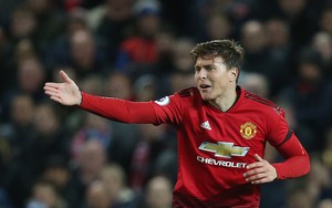 Bóng đá hôm nay 22/9: Barca cản Suarez sang Atletico. Chuyên gia chỉ ra điểm yếu của MU