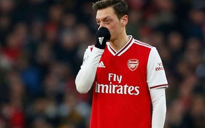 Mesut Oezil: Ngồi chơi 7 tháng, nhận 8 triệu bảng phí trung thành