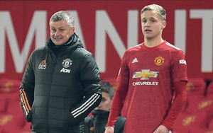 MU: Van de Beek được khuyên nên đi đối chất với Solskjaer