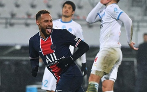 Neymar trả đũa đối thủ sau khi bị phạm lỗi