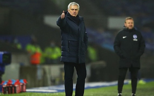 Mourinho khiêu khích Tuchel: ‘Vô địch với Chelsea chẳng có gì khó’