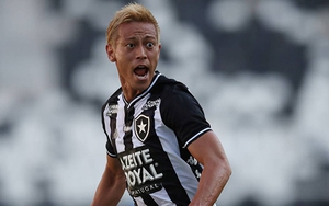 Keisuke Honda tạm rời ĐT Campuchia, trở lại thi đấu ở Bồ Đào Nha