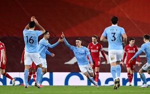 ĐIỂM NHẤN Liverpool 1-4 Man City: Sai lầm hàng thủ làm hại Liverpool, Man City bứt tốc