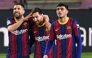 Barcelona 4-1 Huesca: Messi lập cú đúp, Barca phả hơi nóng vào gáy Atletico