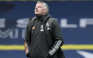 MU: Solskjaer ngượng chín mặt vì 'nói trước bước không qua'