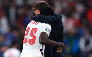 Mourinho: 'Sterling, Stones, Shaw đã ở đâu mà không đá luân lưu?'