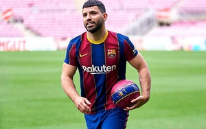 Aguero tìm đường rời Barca vì không còn bạn thân Messi