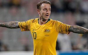 Việt Nam vs Úc: Adam Taggart, đồng đội của Văn Lâm sẽ là mối nguy với Việt Nam