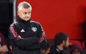 CĐV MU kêu gọi sa thải Solskjaer sau khi bị loại khỏi cúp Liên đoàn