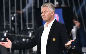 Solskjaer nói gì về quyết định thay người khiến MU thua trận?