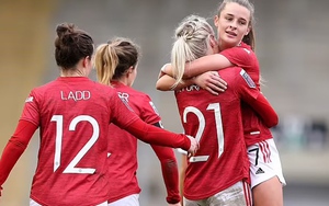 Con gái Solskjaer chuẩn bị ra mắt MU