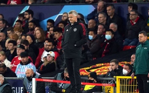 MU ngược dòng kịch tính, CĐV vẫn đòi sa thải Ole