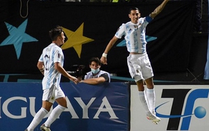 Uruguay 0-1 Argentina: Di Maria giúp Argentina tiến gần vé dự World Cup