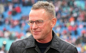 MU chính thức bổ nhiệm Rangnick làm HLV trưởng