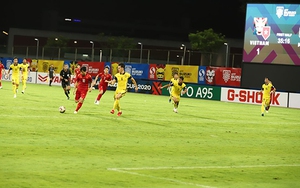 Cộng đồng mạng chê Malaysia yếu hơn cả... Lào, Việt Nam thắng không cảm xúc