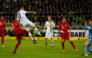 Soi kèo nhà cái Bayern Munich vs Gladbach. Nhận định, dự đoán bóng đá Bundesliga (2h30, 8/1)