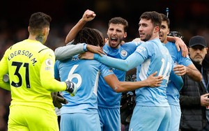 Arsenal 1–2 Man City: Ngược dòng kịch tính, Man City củng cố ngôi đầu bảng