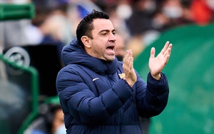 Xavi đã lập tức thay đổi Barca thế nào?
