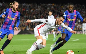 Bóng đá hôm nay 15/4: Ronaldo phải rời MU, Barca bị loại khỏi Europa League