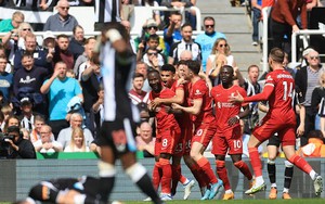 Liverpool 1-0 Newcastle: Liverpool tạm chiếm ngôi đầu của Man City