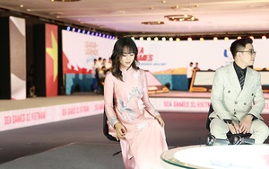 Nữ MC 'hút hồn' khán giả trong ngày ra quân của Esports Việt Nam