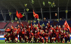 Nữ Việt Nam giành HCV SEA Games 31: Ví đây đổi phận làm trai được...