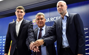 Bóng đá hôm nay 17/9: Ten Hag muốn mua thêm 4 cầu thủ, Barca có giám đốc thể thao mới