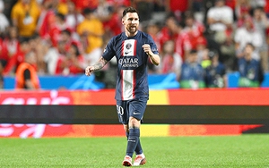 Bóng đá hôm nay 10/10: Ten Hag ca ngợi Ronaldo, Barca lên kế hoạch tạc tượng Messi